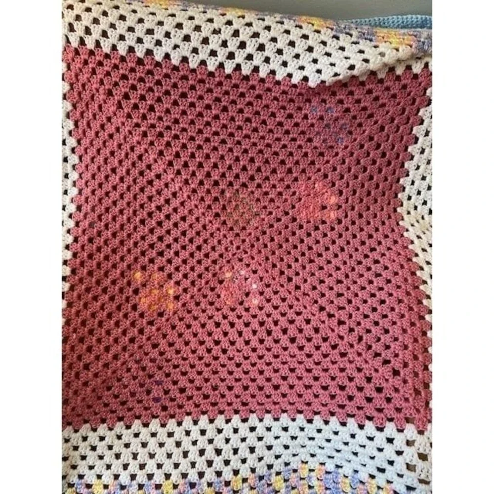 Handmade Crochet Paw Print Baby Blanket Pink White Pastel Granny Square Throw